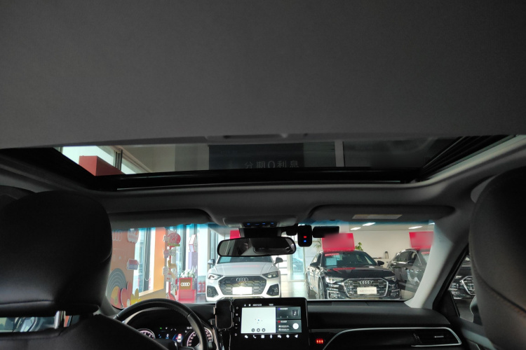 丰田 凯美瑞 2021款 2.0G 豪华版局部细节22