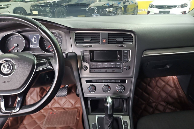 大众 高尔夫 2015款 1.4TSI 自动舒适型中控内饰7006