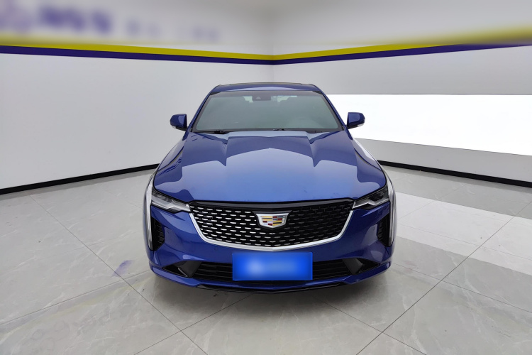 凯迪拉克CT4 2021款 28T 豪华型车身外观2