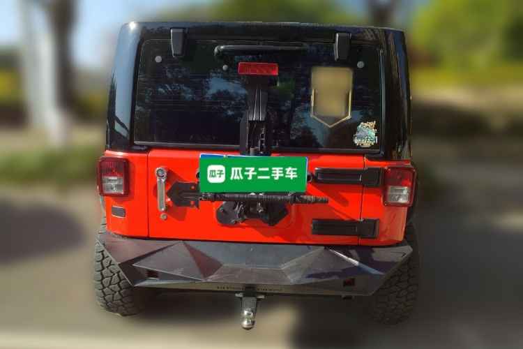 Jeep 牧马人 2012款 3.6L Sahara 两门版车身外观6004
