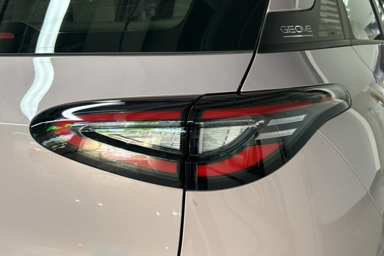 吉利银河 星愿 2025款 310km 梦想版车身外观6009