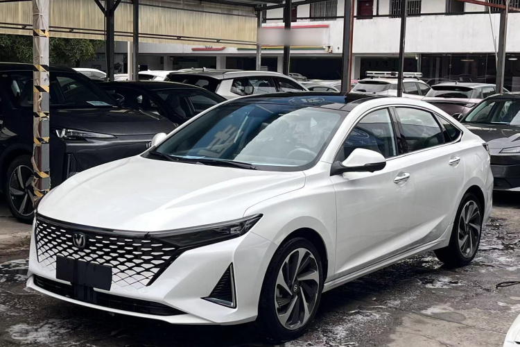 长安 锐程PLUS 2023款 1.5T DCT领航型车身外观6001