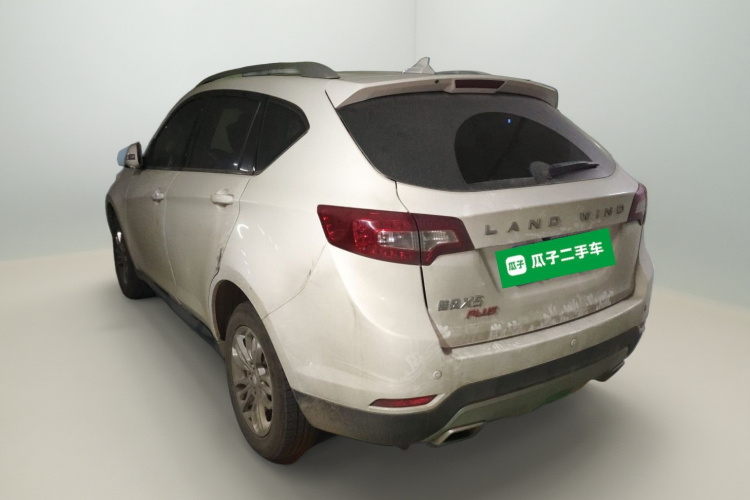 陆风X5 2016款 Plus 1.5T CVT创领版车身外观5