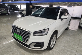 奥迪Q2L 2021款 35 TFSI 时尚致雅型