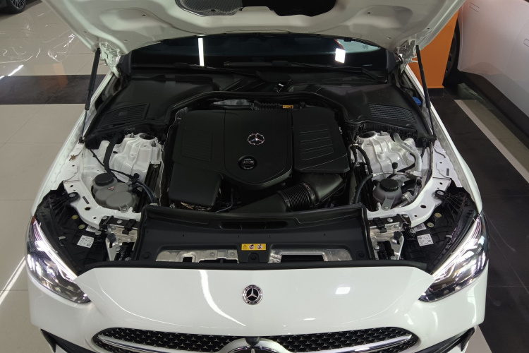 奔驰C级 2023款 改款 C 260 L 运动版局部细节24