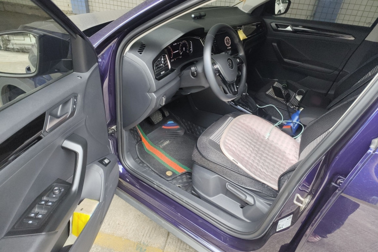 大众 T-ROC探歌 2021款 280TSI DSG两驱舒适智联版中控内饰20