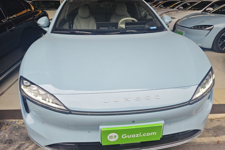 鸿蒙智行 智界S7 2024款 Max+车身外观2