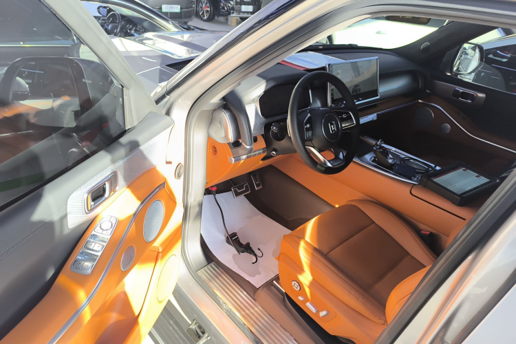 坦克700新能源 2024款 Hi4-T 极致版中控内饰20