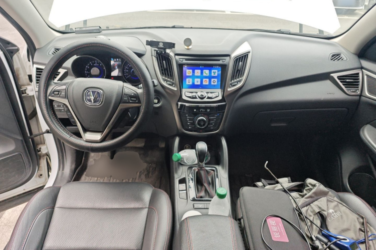 长安CS75 2016款 1.8T 自动尊贵型 国V中控内饰12