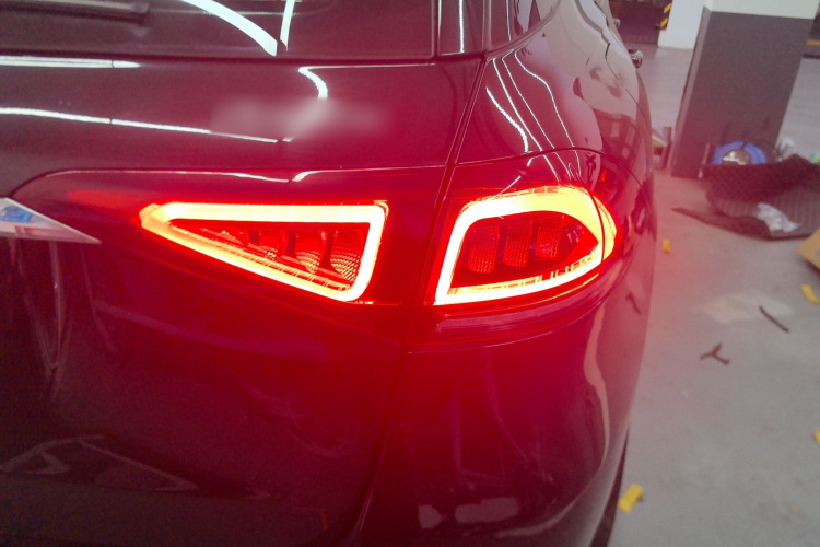 奔驰GLE 2020款 GLE 350 4MATIC 动感型车身外观6006