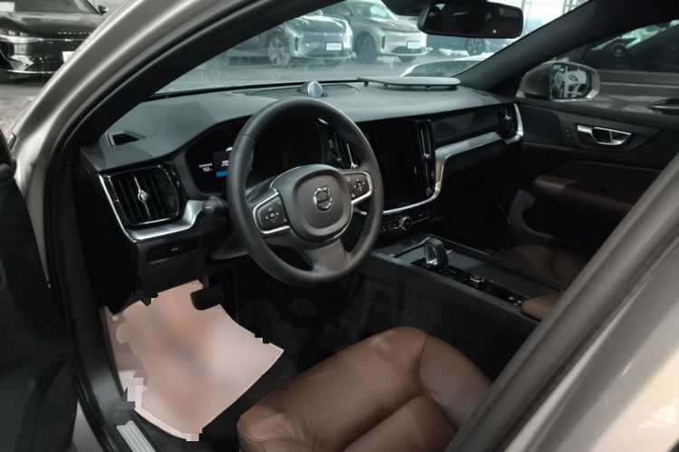 沃尔沃S60 2024款 B4 智逸豪华版中控内饰12