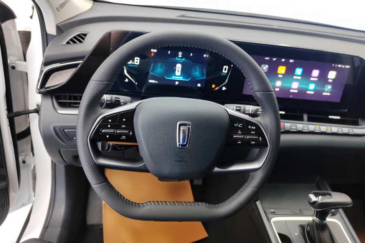 奔腾T55 2023款 1.5T 自动飞跃款中控内饰13