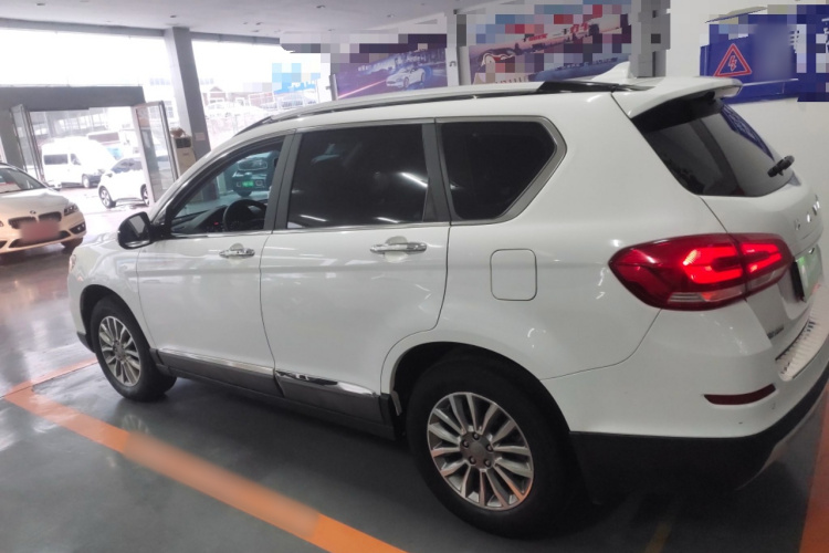 哈弗H6 2018款 蓝标 运动版 1.5T 手动两驱精英型车身外观6003