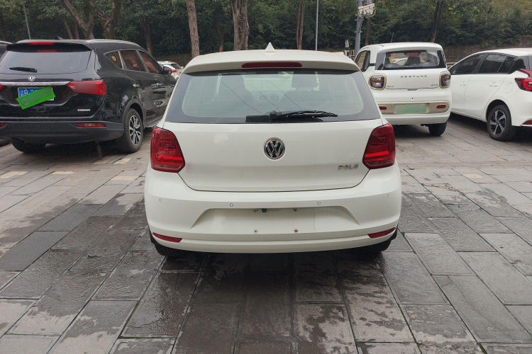 大众 Polo 2014款 1.4L 自动舒适版车身外观6