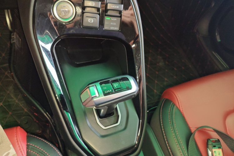 哈弗H2s 2017款 蓝标 1.5T 双离合豪华型局部细节18