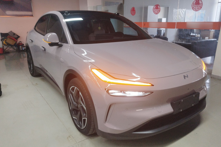 乐道L60 2024款 60kWh 后驱版车身外观6002