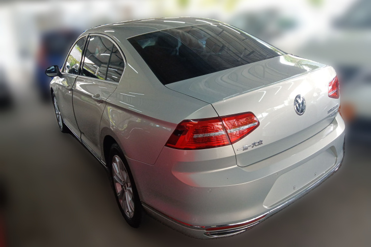 大众 迈腾 2017款 330TSI DSG 豪华型车身外观5