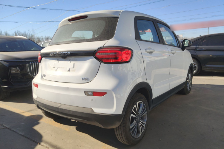 零跑汽车 零跑T03 2024款 310舒享版车身外观7