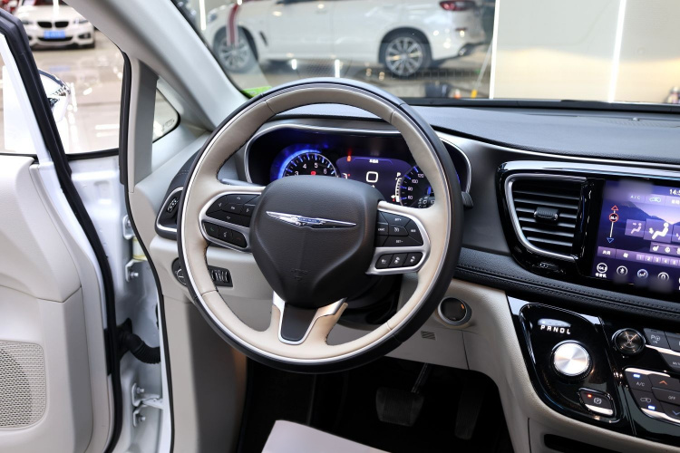 克莱斯勒 大捷龙(进口) 2017款 3.6L 尊享版局部细节13