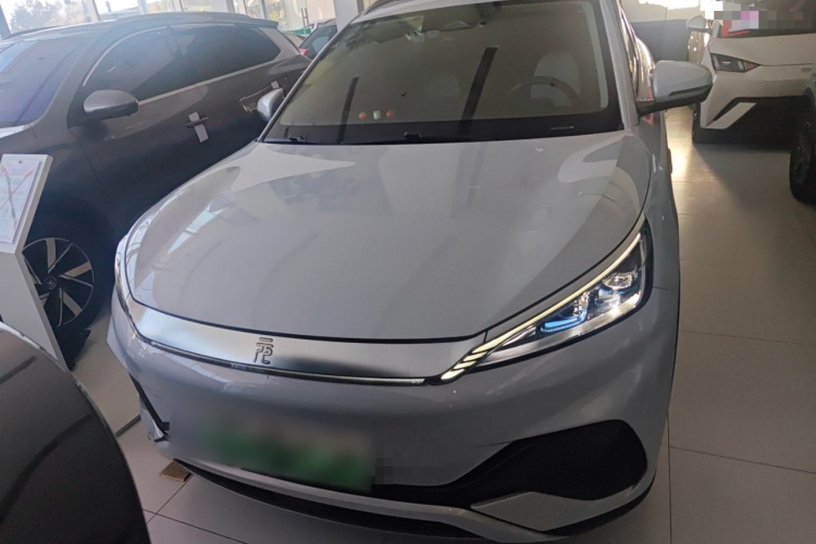 比亚迪 元PLUS 2022款 430KM 尊贵型车身外观2