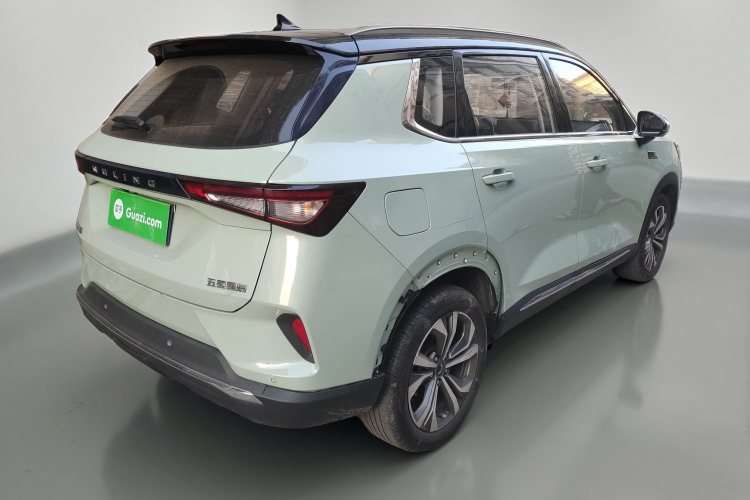 五菱汽车 五菱星辰 2021款 1.5T CVT星曜版车身外观7