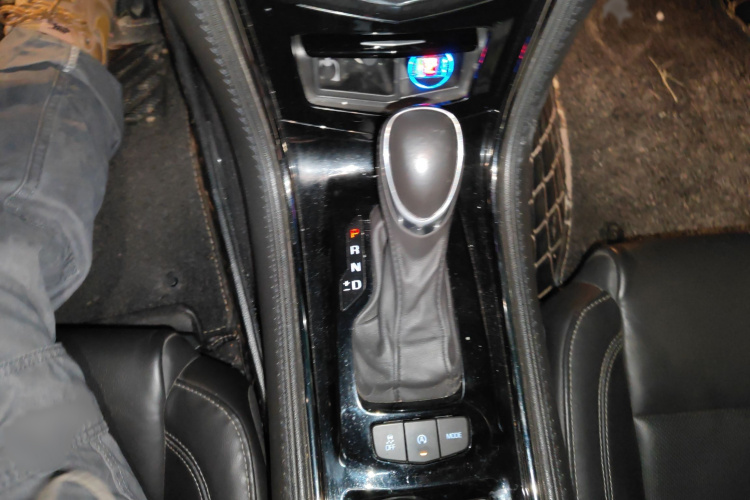 凯迪拉克ATS-L 2017款 28T 时尚型局部细节18