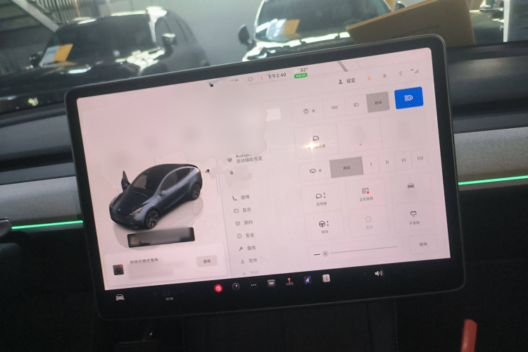 特斯拉 Model Y 2024款 后轮驱动版中控内饰12