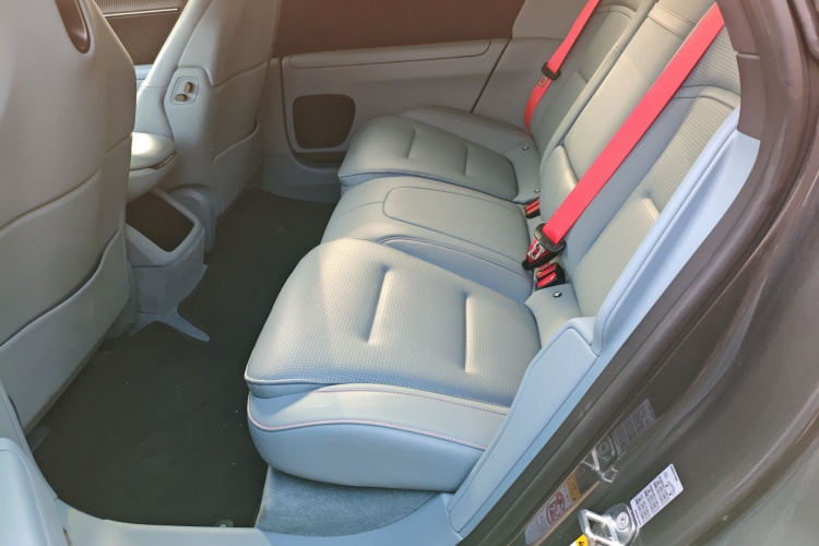 阿维塔12 2024款 700 三激光后驱奢享版中控内饰7004