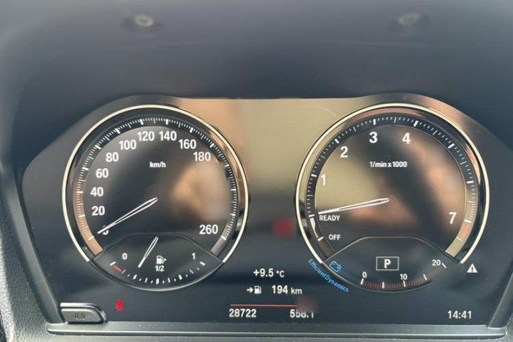 宝马1系 2022款 120i M运动版局部细节14