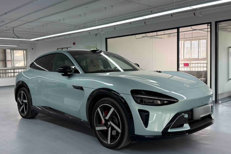 小米汽车 小米YU7 2025款 超长续航高性能四驱Max版车身外观6003