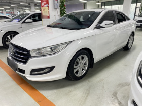 奔腾B50 2016款 1.4T 自动豪华型