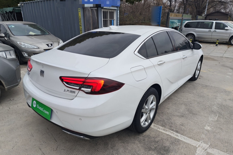 别克 君威 2024款 25T 超享版车身外观6005