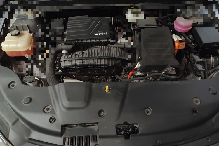 比亚迪 秦PLUS 2021款 DM-i 55KM 旗舰型局部细节24