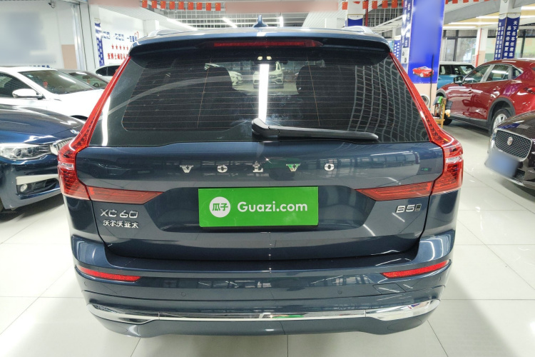 沃尔沃XC60 2022款 B5 四驱智远豪华版车身外观6004