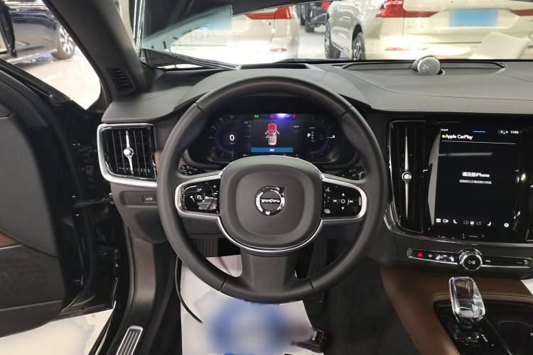 沃尔沃S90新能源 2025款 插电式混动 四驱长续航智雅豪华版局部细节13