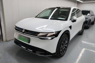 极氪7X 2025款 75kWh 后驱智驾版