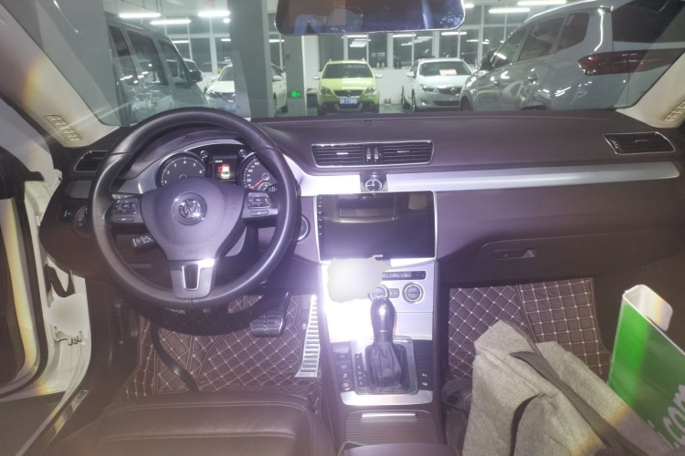 一汽-大众CC 2018款 2.0TSI 豪华型中控内饰12
