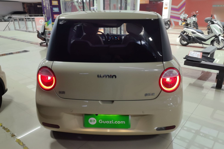 长安启源 长安Lumin 2022款 210km 香甜款车身外观6