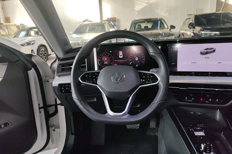 大众 2023款 凌渡L 280TSI DSG酷辣版中控内饰13