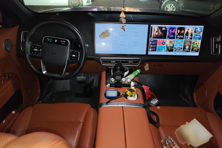 理想汽车 理想L7 2023款 Air中控内饰12