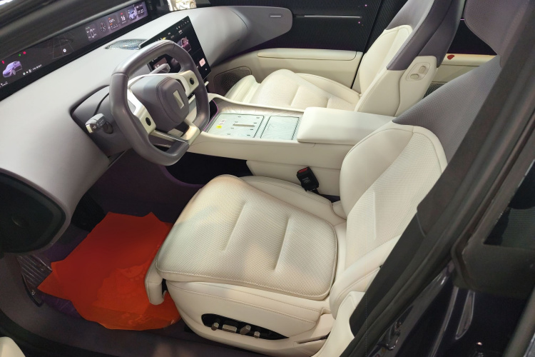 阿维塔12 2025款 Ultra增程版局部细节19