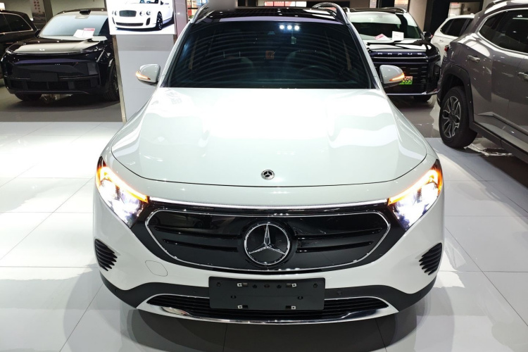 奔驰EQB 2022款 EQB 260车身外观6001