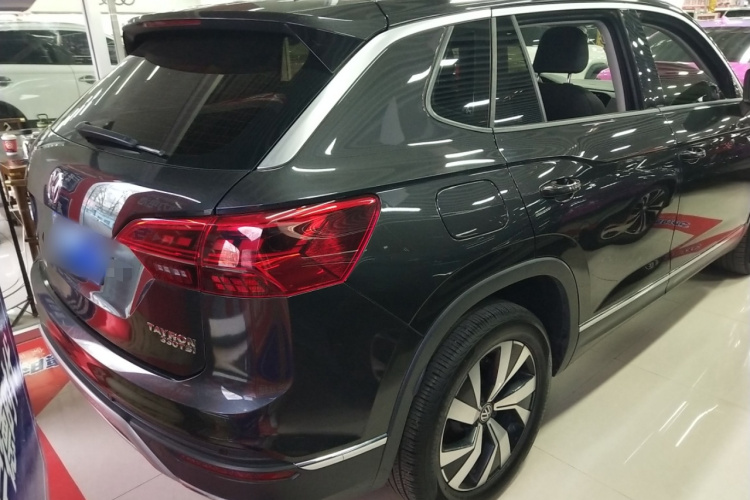 大众 探岳 2020款 330TSI 两驱豪华智联版车身外观7