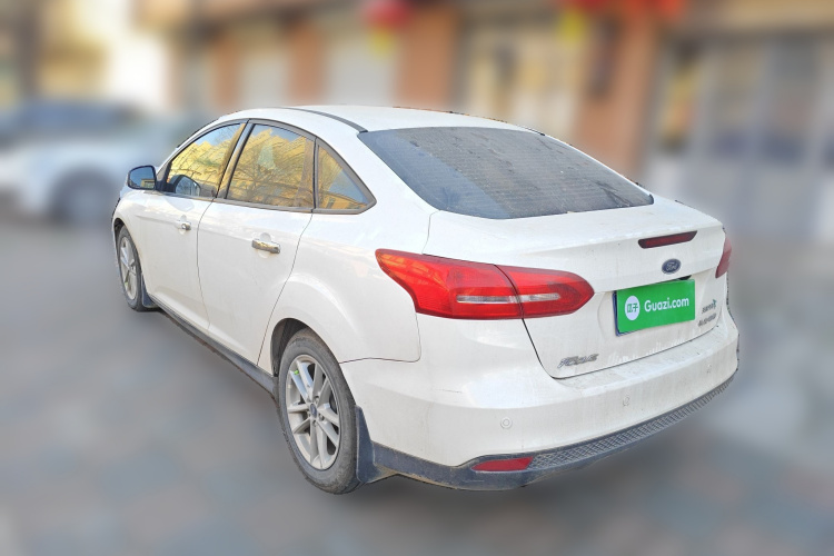 福特 福克斯 2015款 三厢 EcoBoost 125 手动超能风尚型车身外观6003