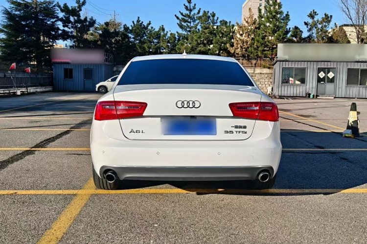 奥迪A6L 2014款 TFSI 舒适型车身外观6