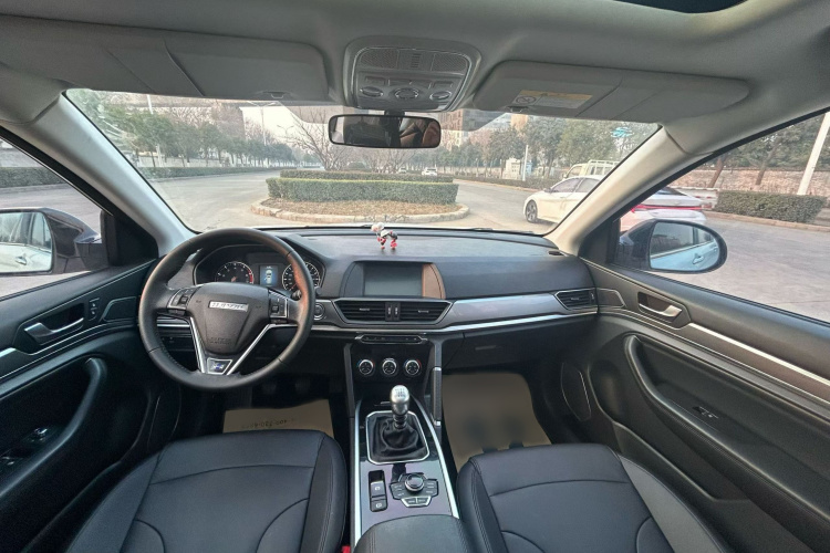 哈弗H6 2018款 蓝标 运动版 1.5T 手动两驱精英型中控内饰7006