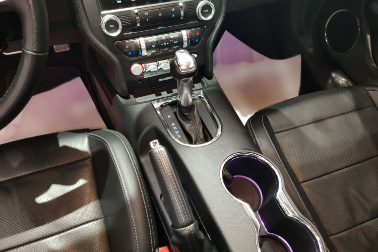 福特 Mustang 2017款 2.3T 性能版局部细节18