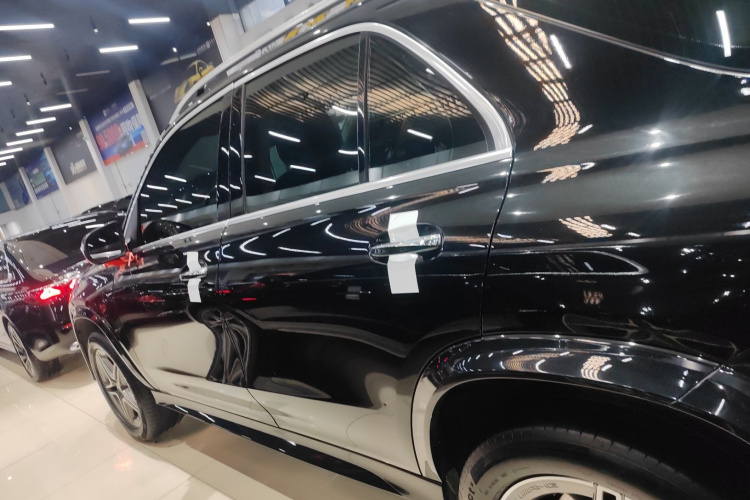 奔驰GLE 2021款 GLE 450 4MATIC 时尚型车身外观6003