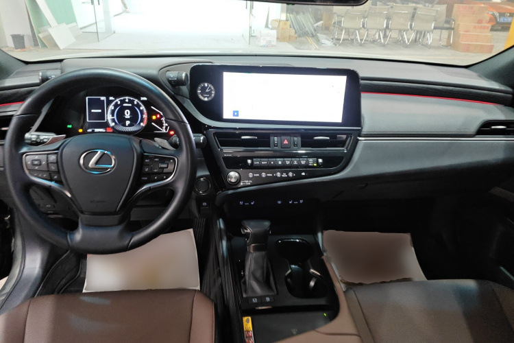 雷克萨斯ES 2024款 200 臻享版中控内饰7002