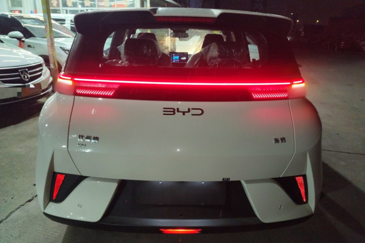 比亚迪 海鸥 2025款 智驾版 305km 活力版车身外观6